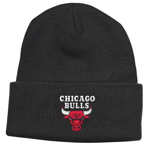 Chicago Bulls Youth Black Clutch Performer Cuffed Knit Hat