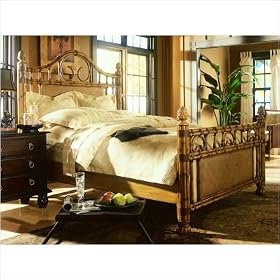 Bungalow Rattan Panel Bed in Blond Size: California King