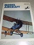 Model aircraft : a miniature history of aviation