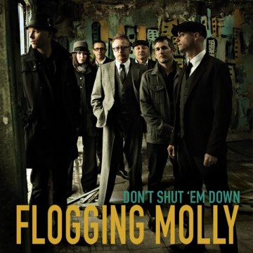 Flogging Molly Picture 6
