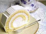 ロイヤルガストロ　ブッシュドノエル風生ロールケーキ
