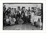 Newswire Photo (S): Marie Dressler and Jane Miller (American Woman's Assoc.)
