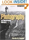 Photography: An Illustrated History (Oxford Illustrated Histories Y/A)