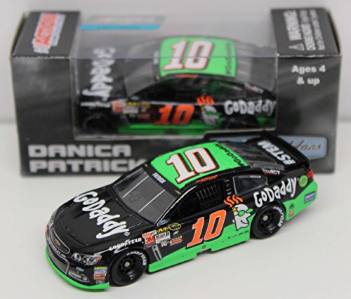 Danica Patrick 2015 Darlington Throwback Special 1:64 Nascar Diecast