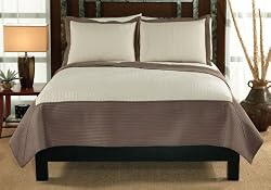 Barclay Twin Size Quilt with Pillow Sham Tan / Cream