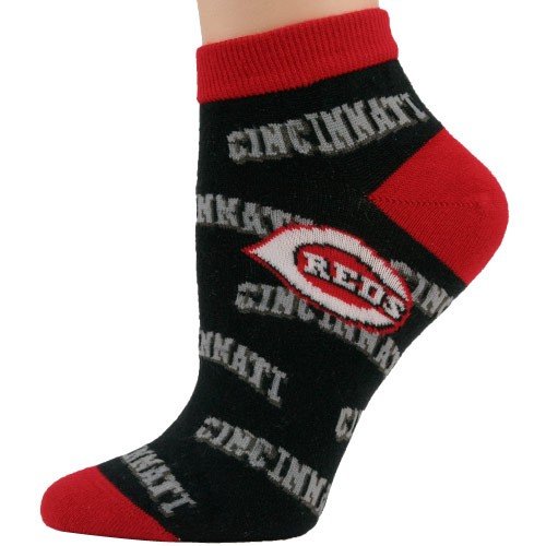Cincinnati Reds Ladies Black Background Repeat Ankle Socks