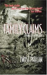 Family Claims: A Pinnacle Peak Mystery (Pinnacle Peak Mysteries)