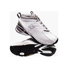 BB800BW Mens Basketball Shoe by New Balance