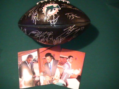 2011 Miami Dolphins Team Signed Autographed Logo Football Chad Henne Coa + Hologram w/ Football Holder