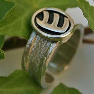 Signet of the King I - Sterling Silver hand made by top Silversmith in Jerusalem ( size 8 )