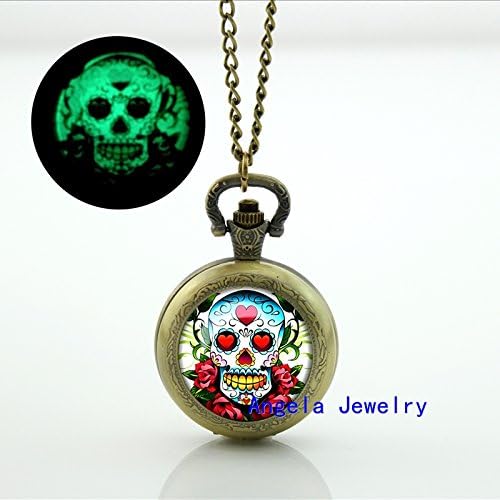 Pretty Lee Fashion Halloween Skull Glowing Pocket Watch Necklace Skull Jewelry Glowing Watch Glass Cabochon Jewelry