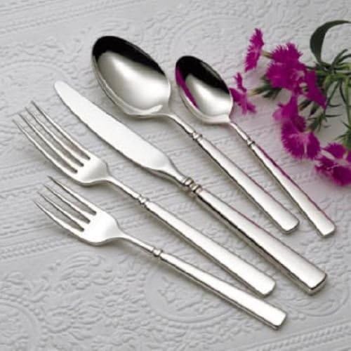 Oneida Easton 30 Piece Service for 6