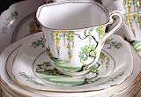 Review royal standard  / Royal Standard Pagoda 4001 Teapot and Stand