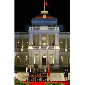 The Ruling Elite of Singapore: Networks of Power and Influence in Southeast Asia