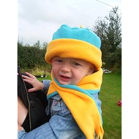Cozyosko beanie and scarf set aqua star Large 3-5 years