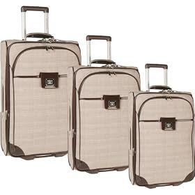 Liz Claiborne Chelsea 3 Piece Luggage Set