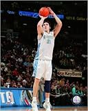 Eduardo Najera 2007-08 Action 16 x 20 Licensed Photo - Poster -- Framing Options Available