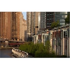 Poster 60 x 40 cm - "Chicago River and apartments." von Peter Ptschelinzew / Lonely Planet Images - auch in anderen Gr��en und als Leinwandbild erh�ltlich