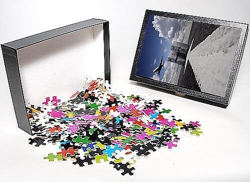 Photo Jigsaw Puzzle of Suitcases with aircraft taking off