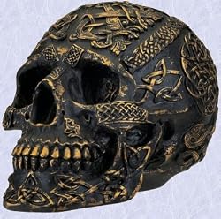 home garden decoratoin Celtic art Gothic Gold design medieval Skull Sculpture