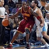 Cleveland Cavaliers v New Orleans Hornets: Antawn Jamison and Peja Stojakovic Photographic Poster Print by Layne Murdoch, 24x24