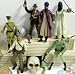 Indiana Jones 36 Piece Play Set Featuring 10 Random Indiana Jones Action Figures, Skull, Jewels and Treasures, Snakes, Dinosaur Skeleton, Top Secret Box, Boulder, and 12 Guns, Knives, and Accessories_s-4