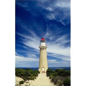 photographie The lighthouse at the remote Cape de Couedic. est disperible en (L x H): 20 x 30 cm ...