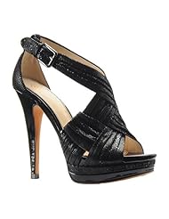 من مواسم الخيرات ..... احذر أن يفوتككل ماتحتاجه العروس .احذية من مواسم الخيرات ..... احذر أن يفوتككل ماتحتاجه العروس .احذية