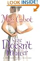 Size Doesn't Matter (A Heather Wells Mystery) (A.K.A.: Big Boned)