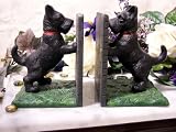 Bookends ~ Cast Iron Dog Bookends