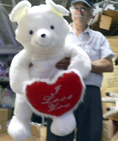 51z0qG6jJ1L GIANT 38 WHITE TEDDY BEAR   GREAT LARGE STUFFED ANIMAL FOR VALENTINES DAY.... or ANY DAY * HOLDS I LOVE YOU HEART TO EXPRESS YOUR LOVE * AMERICAN MADE IN THE USA AMERICA