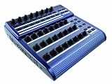 Behringer BCR2000 Control Rotary mit 32 beleuchteten Dreh-Encodern