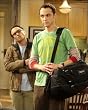 Johnny Galecki & Jim Parsons Foto in 2 Gr��en