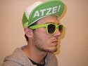 Atzen Cap ( ohne Brille ) in weiss / neongruen mit Aufdruck "ATZE!" unter dem Schirm. Die passende Brille k&ouml;nnen Sie in unserem Shop gleich mitbestellen.
