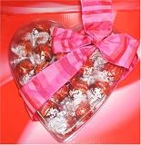 Valentines Day Gift Heart Lindt Milk Chocolate, (21 Piece Gift Heart)