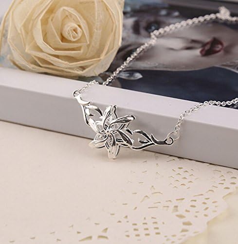 Kamat Lord of the Rings Elf Hobbit Queen Galadriel Flower Pendant Necklace