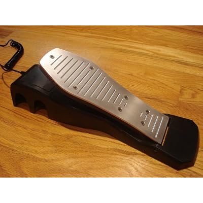Metal pedal