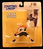 ERIC LINDROS / PHILADELPHIA FLYERS 1996 NHL Starting Lineup Action Figure & Exclusive Collector Skybox Trading Card