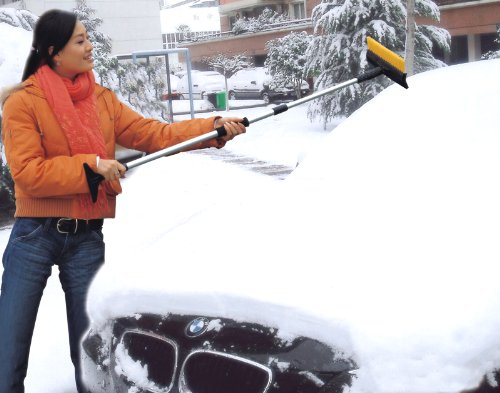LONG Winter Telescopic Car Suv Snow Broom (Squeege - Scraper & Ice Brush)