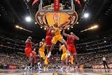 Chicago Bulls v Los Angeles Lakers: Derek Fisher Photographic Poster Print by Andrew Bernstein, 36x24