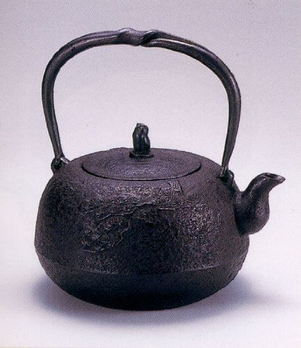 南部鉄器 鉄瓶　南部丸型　松　小
