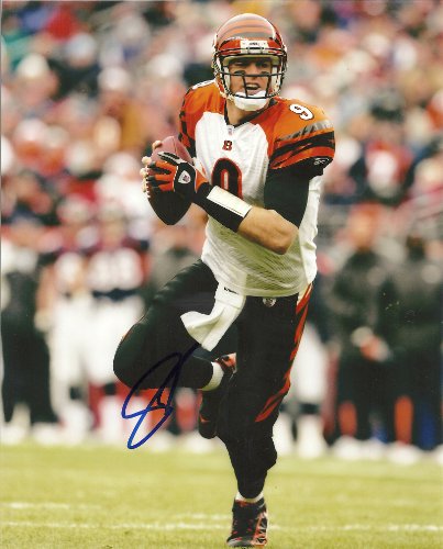 CARSON PALMER CINCINNATI BENGALS,USC TROJANS,HEISMAN,FOOTBALL,SIGNED,AUTOGRAPHED 8X10,PHOTO,COA WITH PROOF,PIC