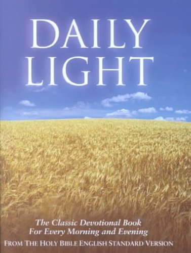 Produkt-Bild: (Daily Light on the Daily Path: The Classic Devotional Book for Every Morning and Evening in the Very Words of Scripture from the Holy Bible) By Crossway Bibles (Author) Hardcover on (10 , 2002)