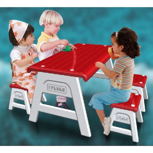 Childrens Toyshop  Toys : Childrens Garden Picnic Table & 4 Seats