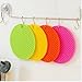 Drhob Kitchen New Durable Silicone Pad Kitchen Tool Coasters Heat Insulation Bowl Saucepan Mat （ Color ： Random）