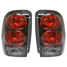 TAIL LIGHT Right RH (Passenger) for CHEVY Trailblazer Trail Blazer (2002-2009), Rear Lamp Assembly, 2002 2003 2004 2005 2006 2007 2008 2009 02 03 04 05 06 07 08 09