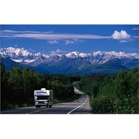toile RV (Recreational Vehicle) on Parks Highway, Alaska Range. est disperible en (L x H): 60 x 4...