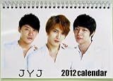2012、13年　JYJ （ジェイワイジェイ） ジュンス/ジェジュン/ユチョン 卓上カレンダー （日本祝日仕様 2年分） シール付 [amazon.co.jp 梱包発送 ／ 各種決済対応]