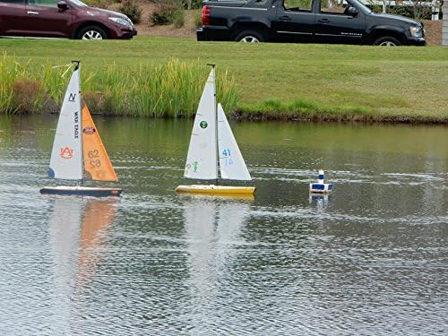 Nirvana Radio Control R/C 2.4GHz Racing Yacht - Blue
