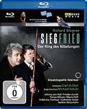 Wagner: Siegfried / St. Clair, Staatskapelle Weimar (St. Clair Ring Cycle Part 3) [Blu-ray]